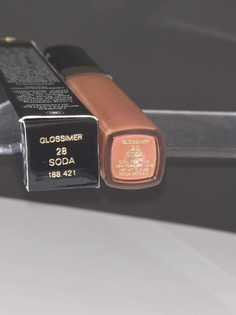 CLASSIC CHANEL GLOSSIMER 28 - 